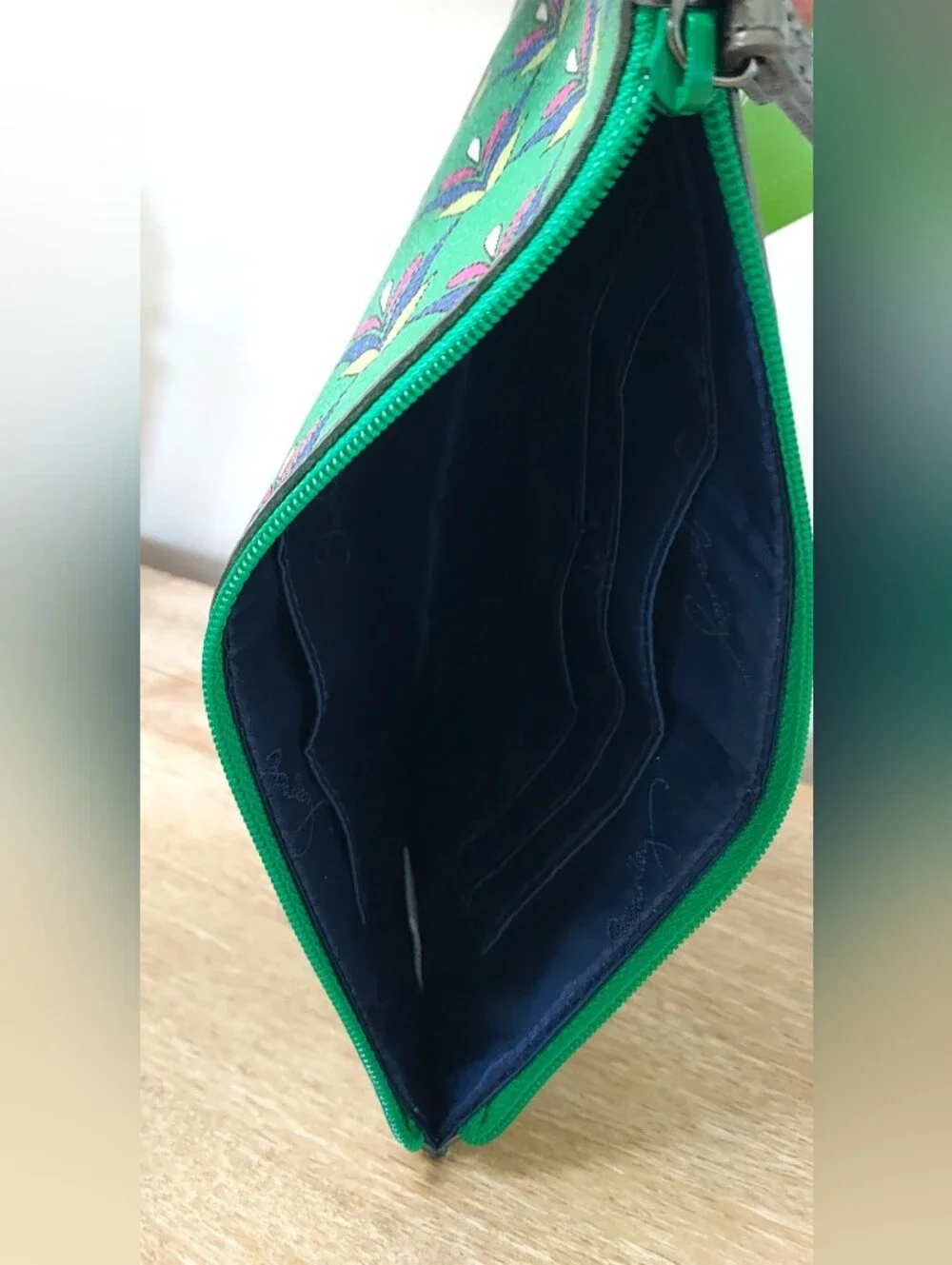 Vintage Vera Bradley Slim Zip Wristlet Emerald Diamonds MSRP $44.00 NWT